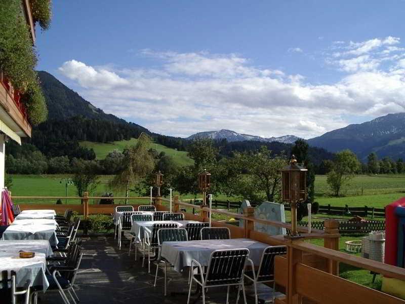 Hotel Neuwirt Kirchdorf in Tirol Esterno foto